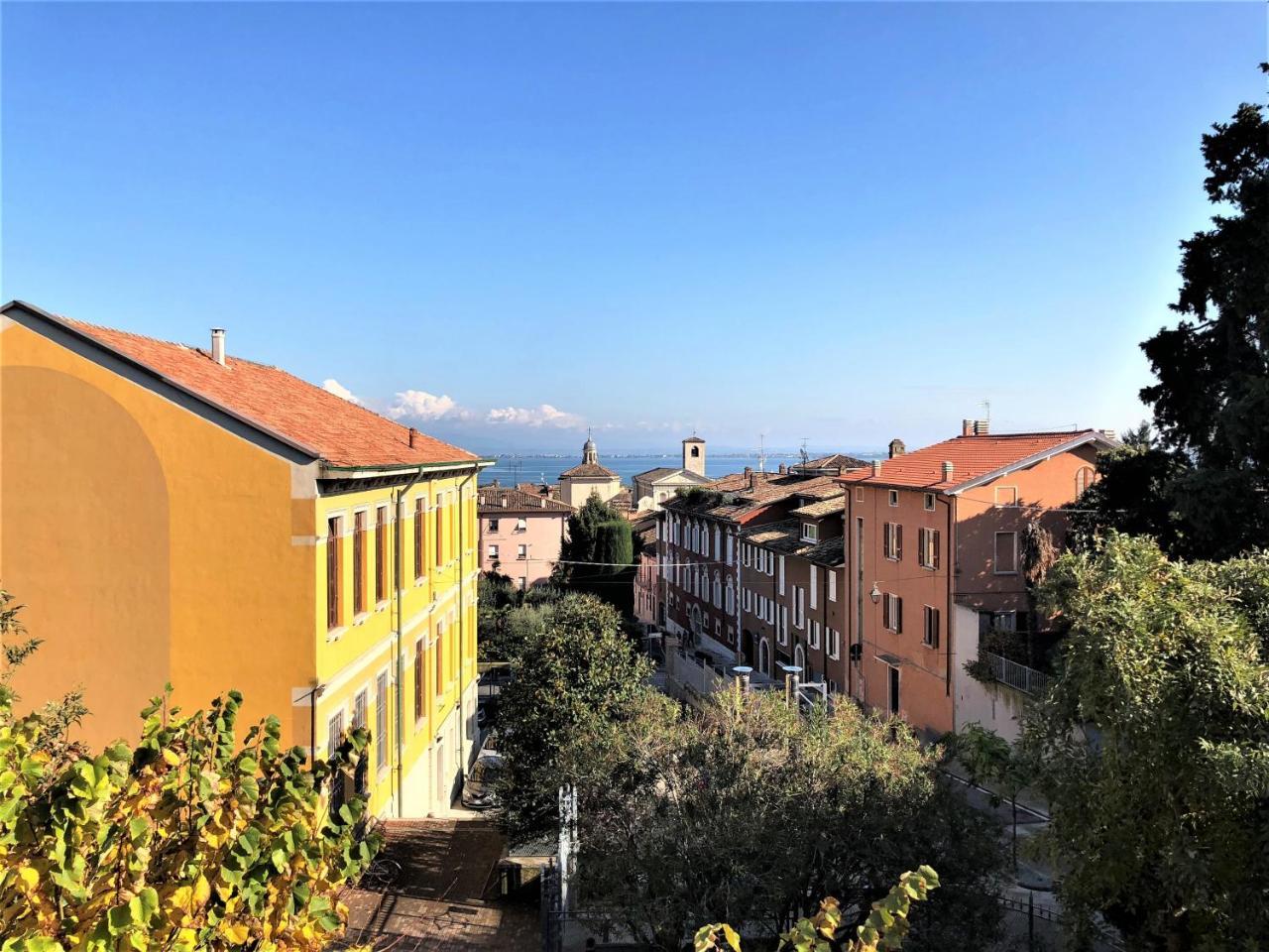 Desenzanoloft Smile On The Lake Desenzano del Garda Exterior foto